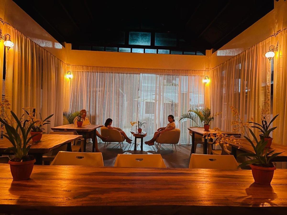 Thistle Inn بنغلاو المظهر الخارجي الصورة