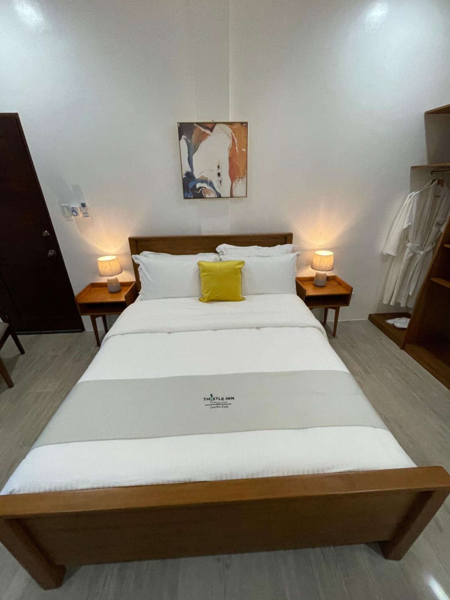 Thistle Inn بنغلاو الغرفة الصورة